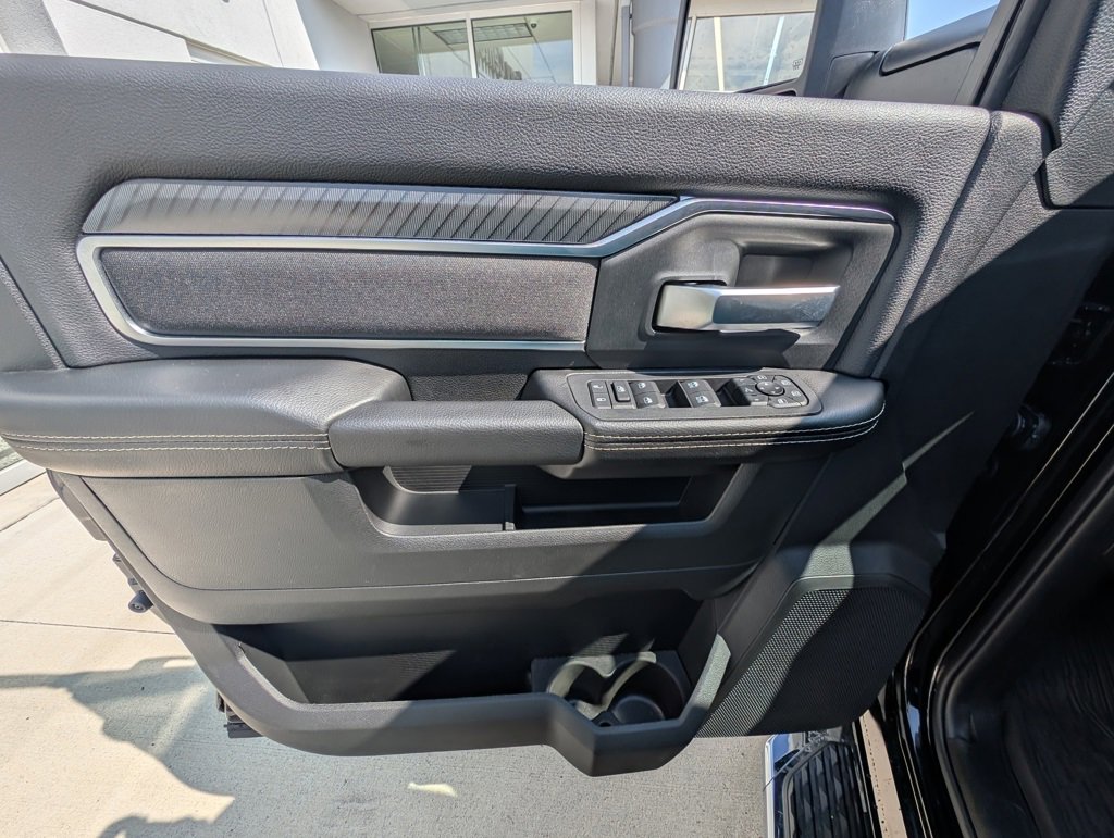 New 2025 RAM 2500 Big Horn image 38