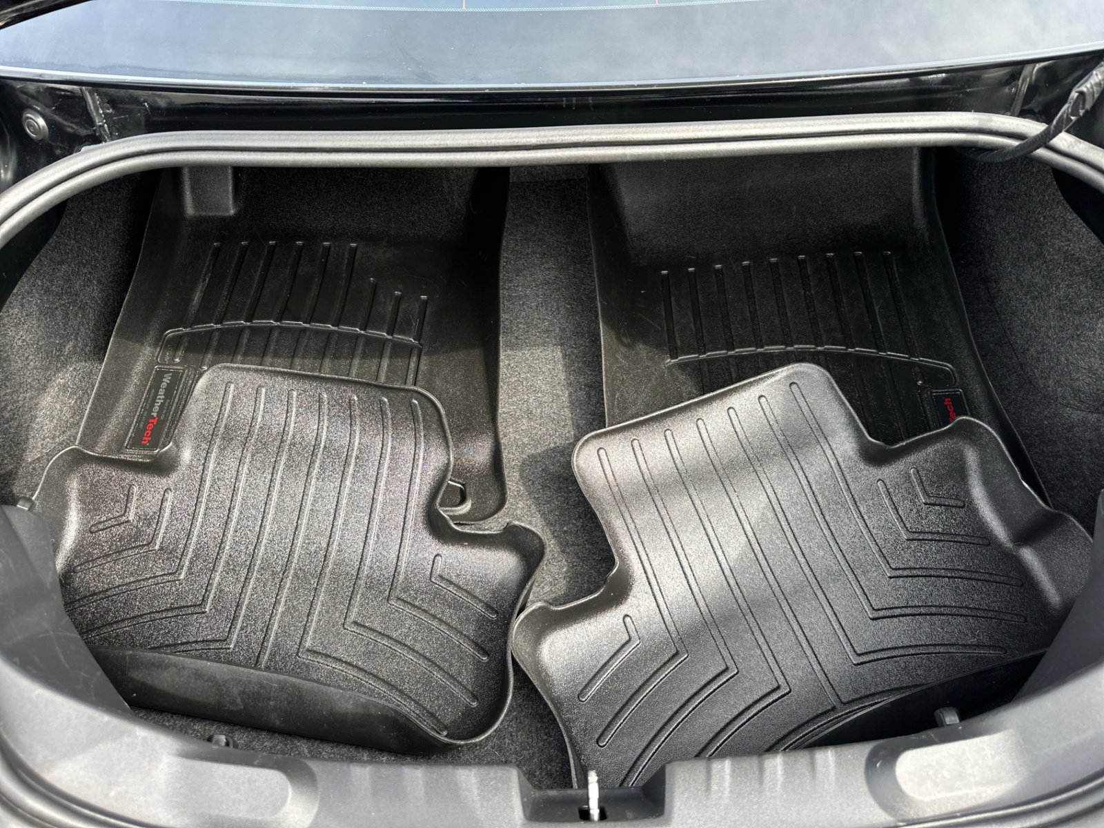 Used 2015 Chevrolet Camaro LT w/ 1LT Preferred Package image 36