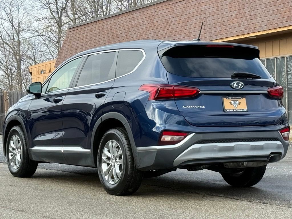 Used 2019 Hyundai Santa Fe SE image 3