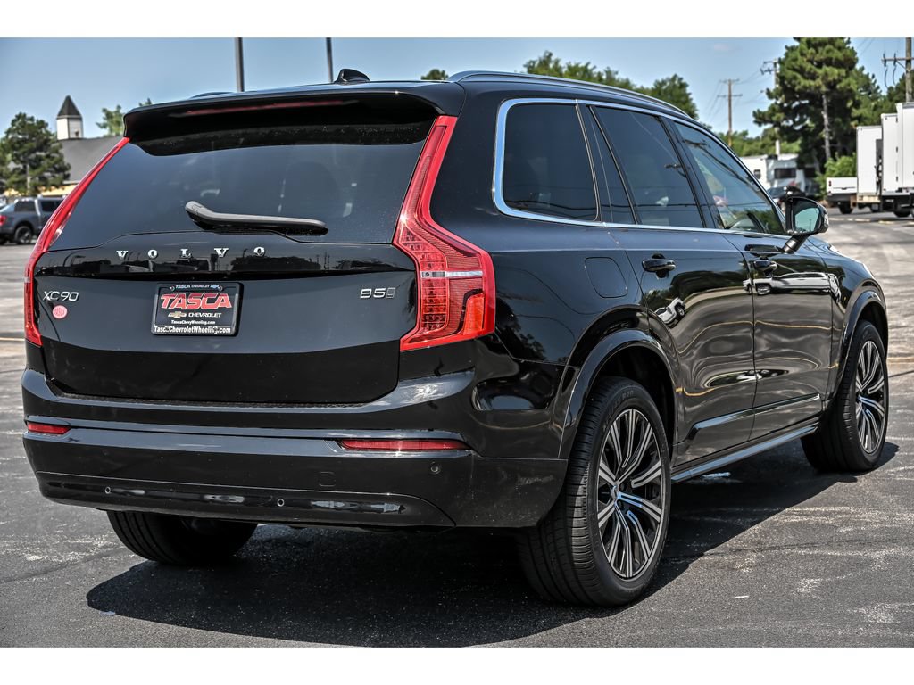 Used 2023 Volvo XC90 B5 Core w/ Climate Package AWD/4WD image 10