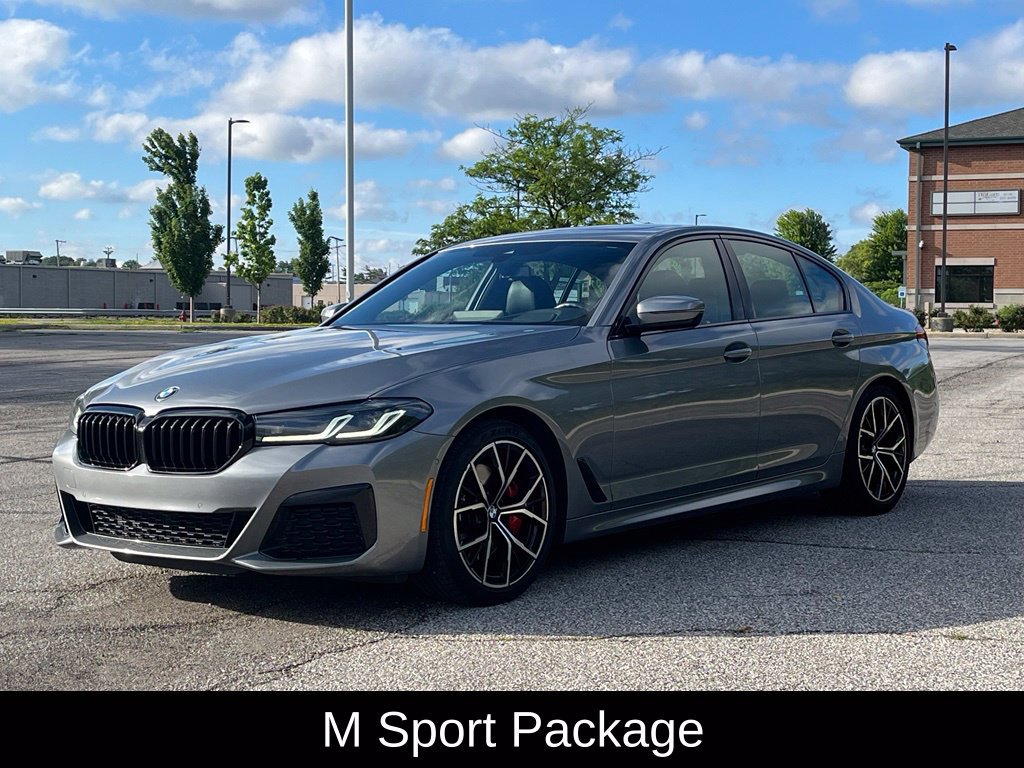 Used 2023 BMW 530i xDrive w/ M Sport Package AWD/4WD image 4