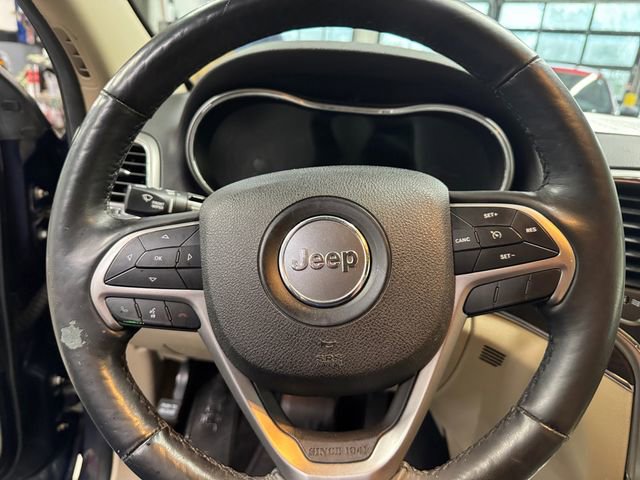 Used 2018 Jeep Grand Cherokee Limited image 21