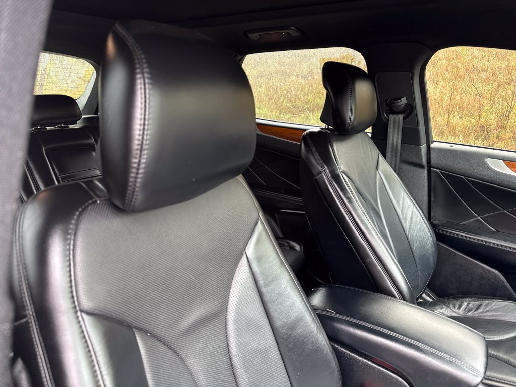 Used 2019 Lincoln MKC Reserve AWD/4WD image 31