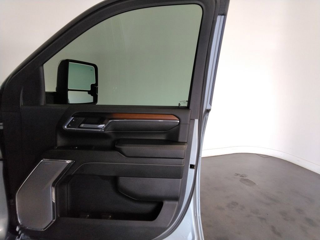 Used 2024 GMC Sierra 2500 Denali w/ Denali Reserve Package image 46