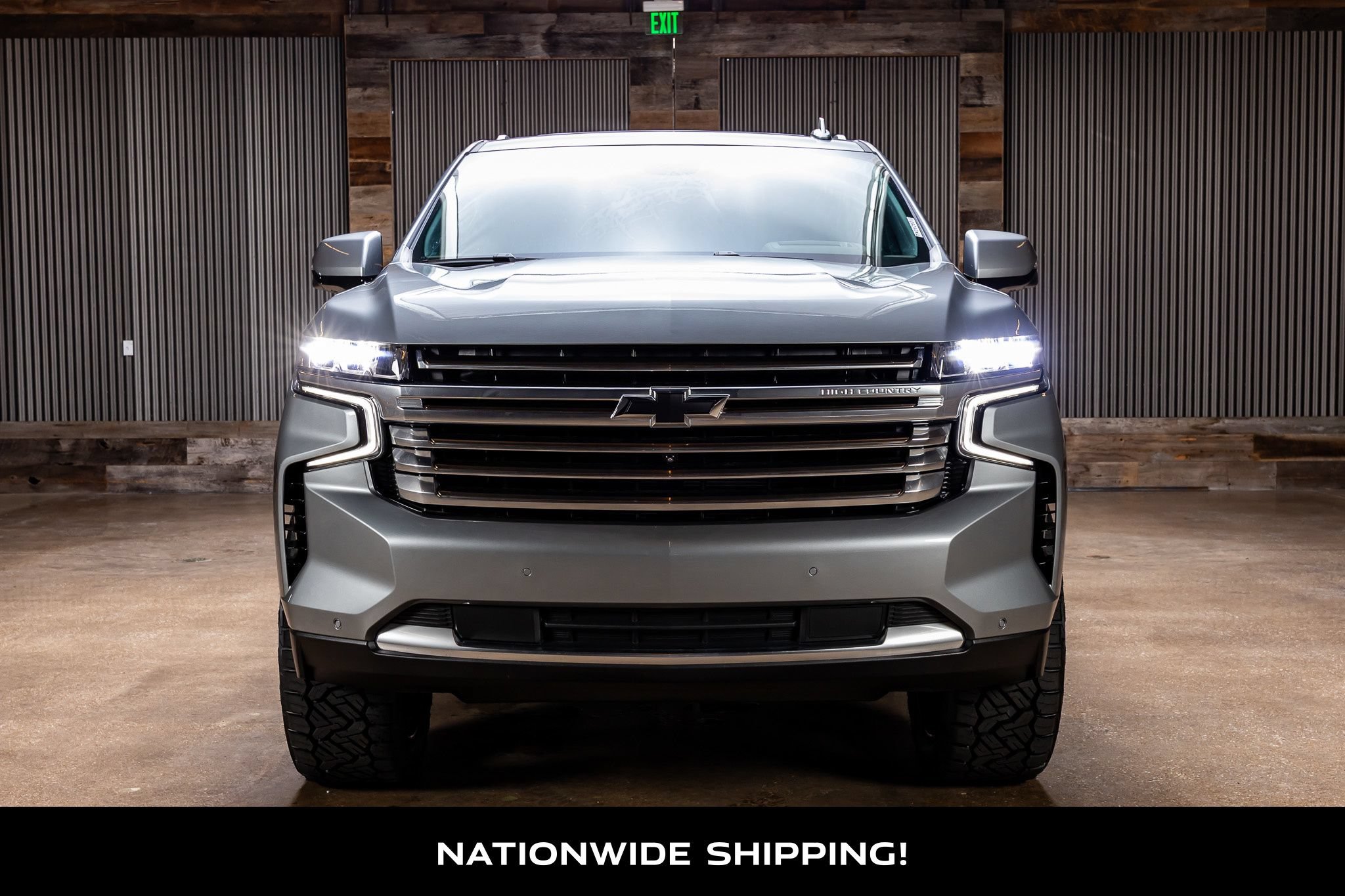 Used 2024 Chevrolet Suburban High Country w/ Advanced Technology Package AWD/4WD image 4