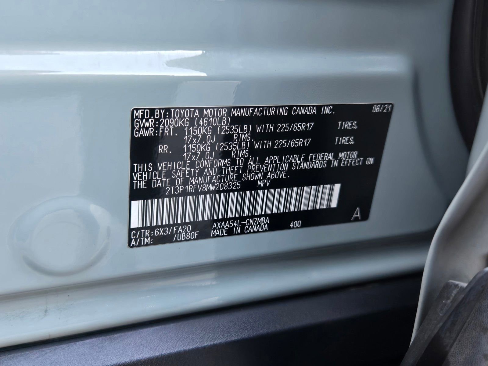 Used 2021 Toyota RAV4 XLE w/ XLE Grade Weather Package image 25