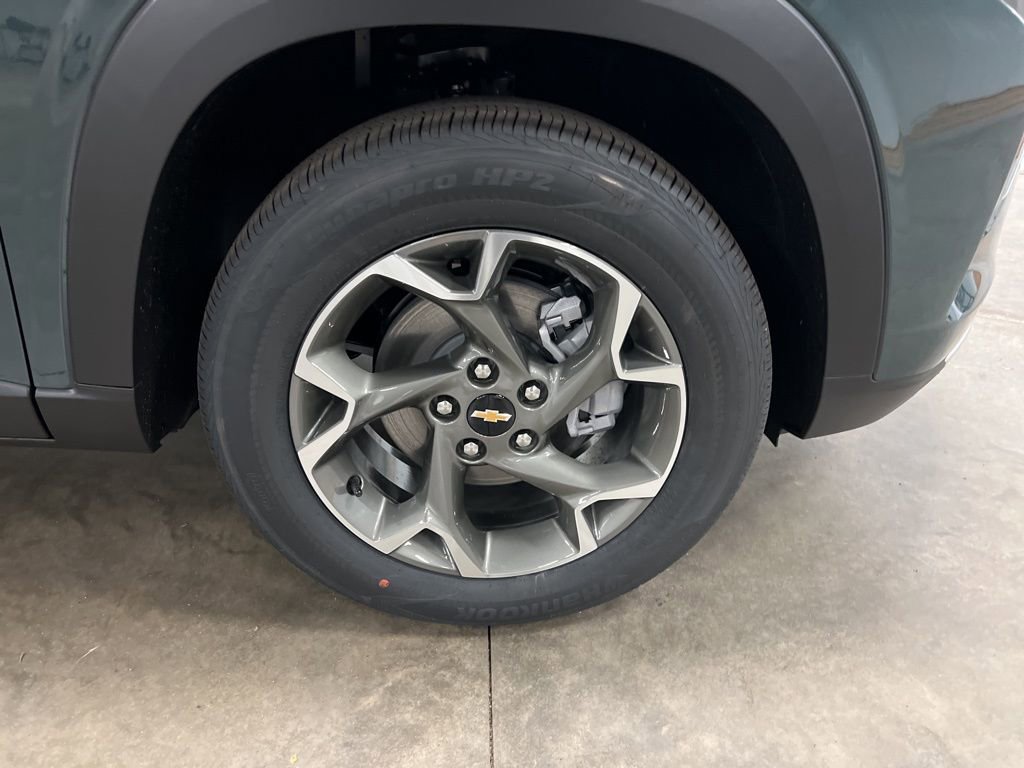 New 2026 Chevrolet Trax LT w/ Driver Confidence Package image 17