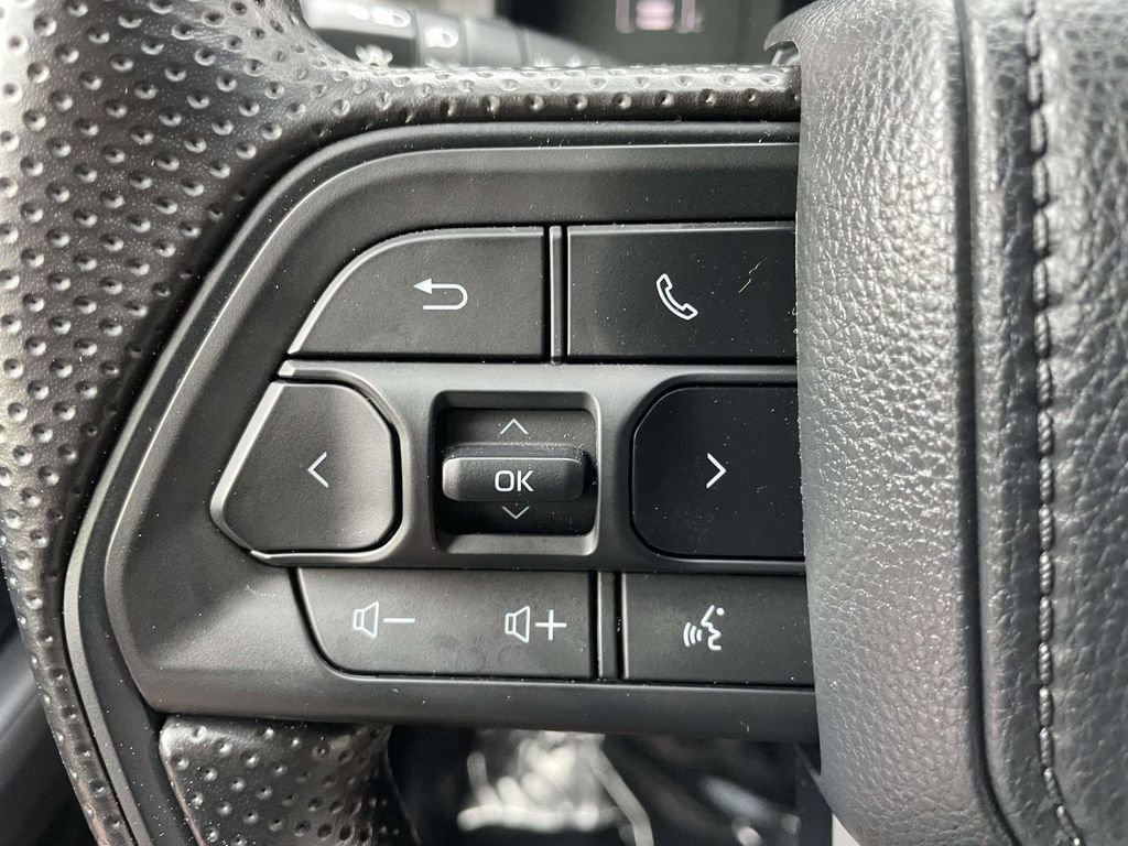 Used 2024 Toyota Tacoma SR5 image 32