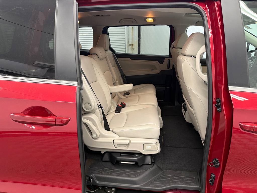 Used 2026 Honda Odyssey EX-L image 17