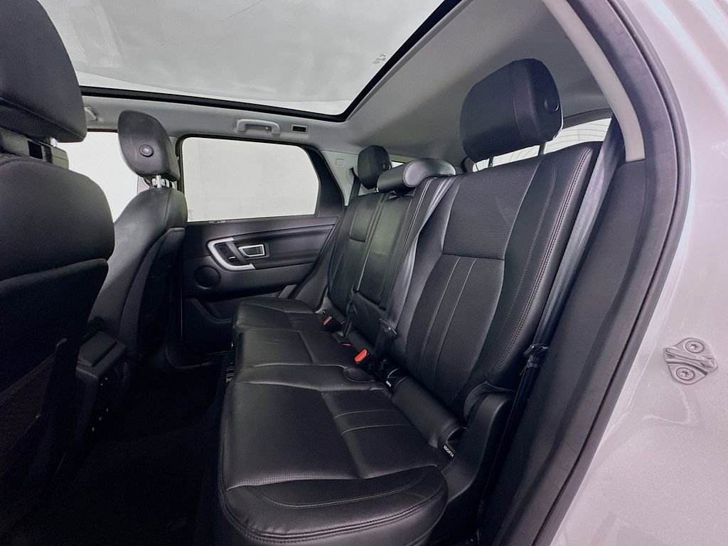Used 2018 Land Rover Discovery Sport HSE AWD/4WD image 26