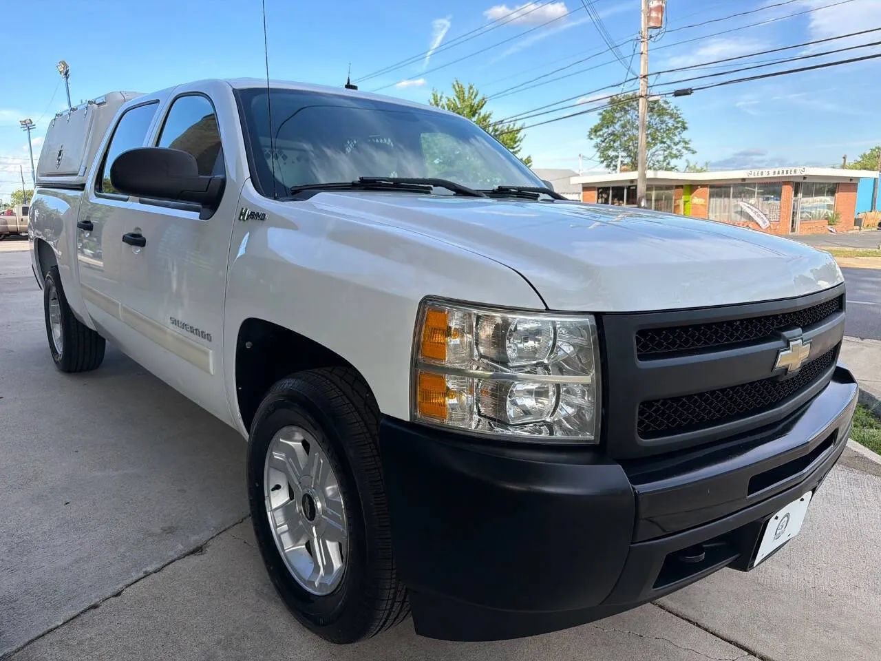Used 2010 Chevrolet Silverado 1500 2WD Crew Cab Hybrid image 4