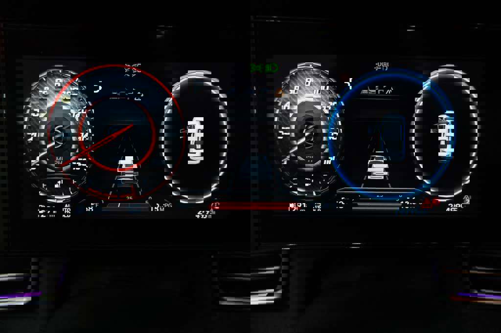 Used 2024 Hyundai Elantra Limited image 40