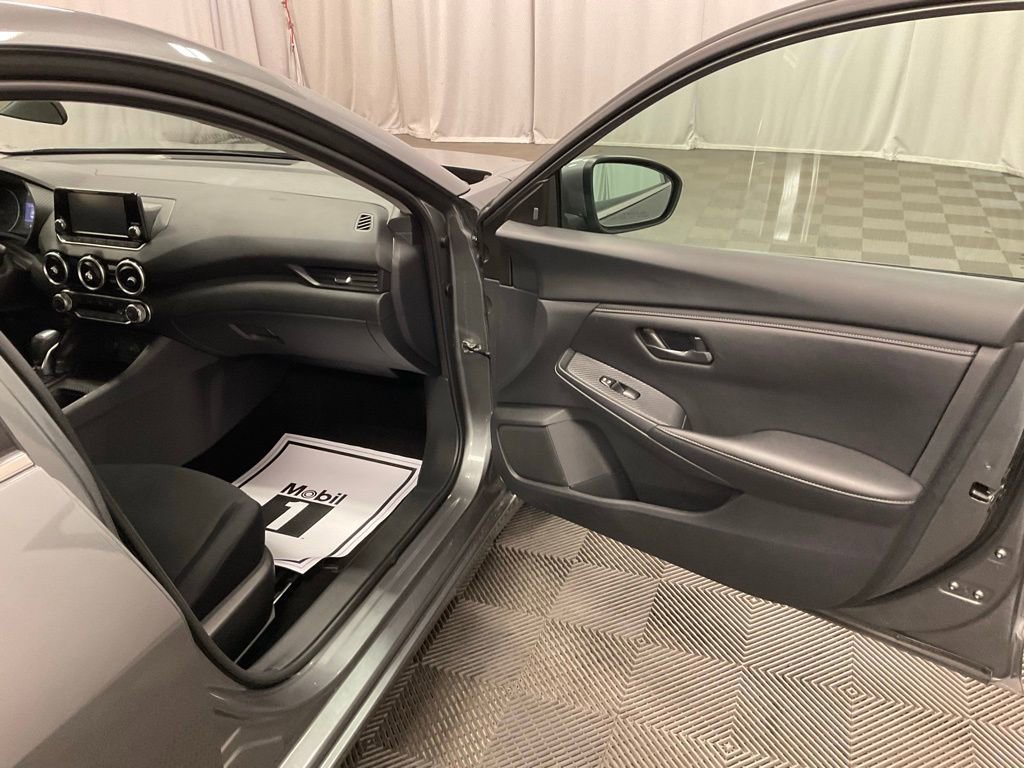 Used 2024 Nissan Sentra S image 25