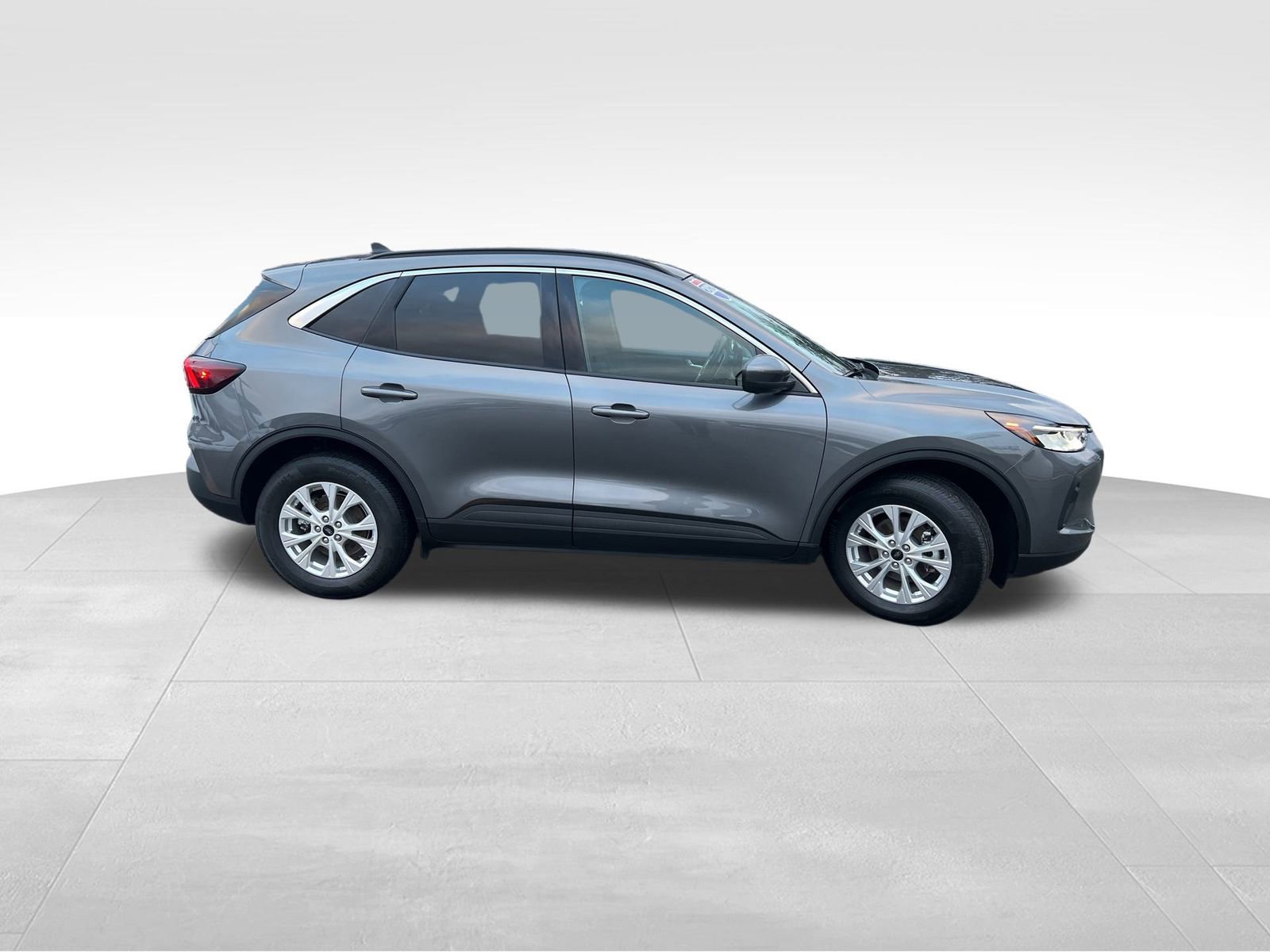 Used 2023 Ford Escape Active w/ Tech Pack #2 image 6