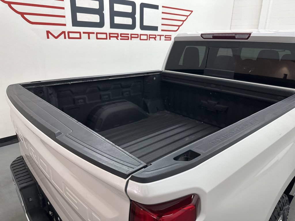 Used 2021 Chevrolet Silverado 1500 LTZ w/ LTZ Premium Package AWD/4WD image 8