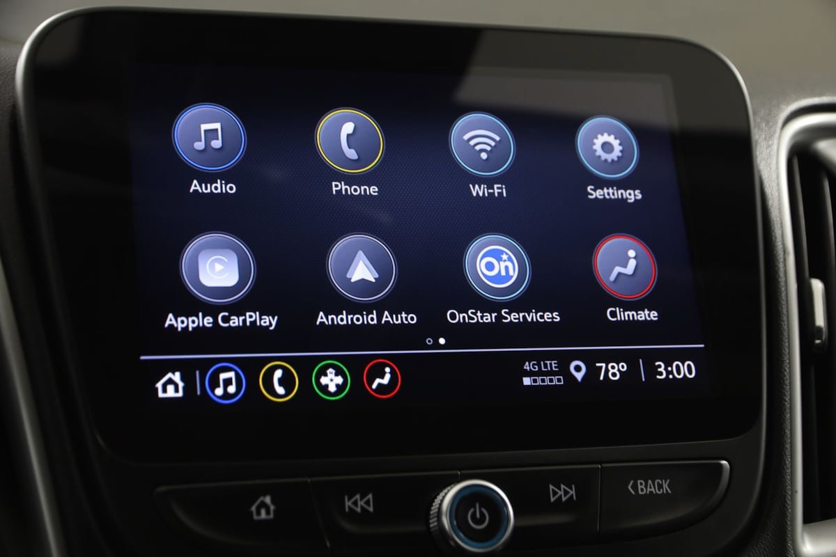 Used 2024 Chevrolet Malibu LT FWD image 9
