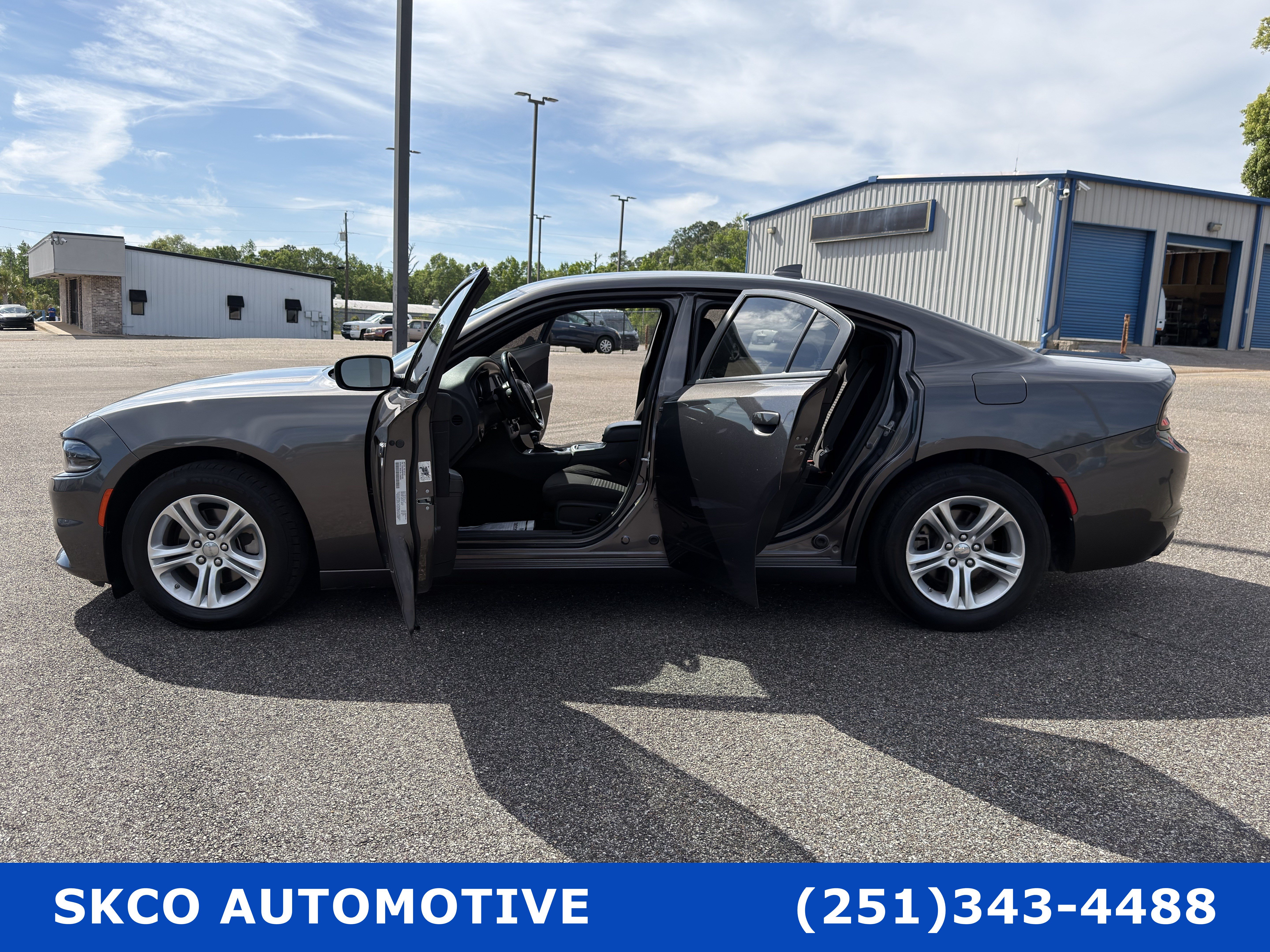 Used 2023 Dodge Charger SXT RWD image 31