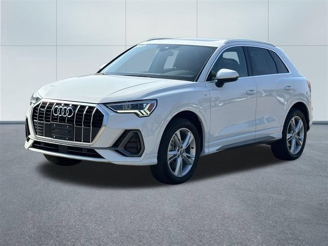 Used 2021 Audi Q3 2.0T Premium Plus w/ Premium Plus Package AWD/4WD image 10
