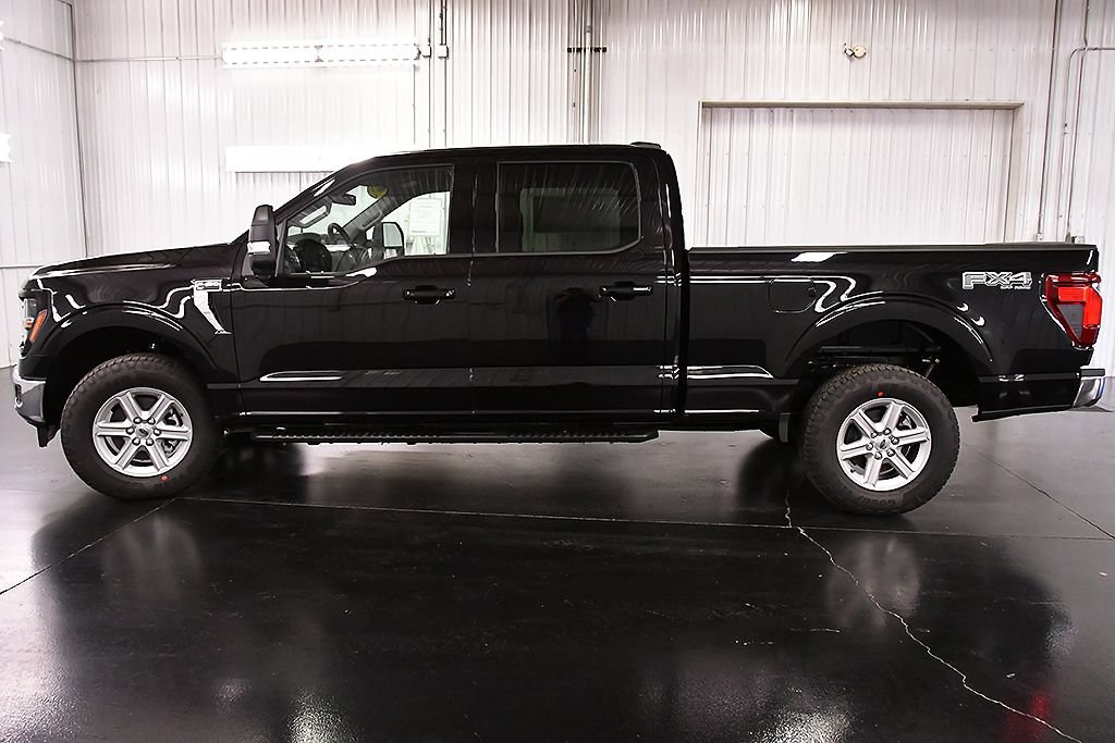 New 2026 Ford F150 XLT w/ Equipment Group 302A MID AWD/4WD image 4