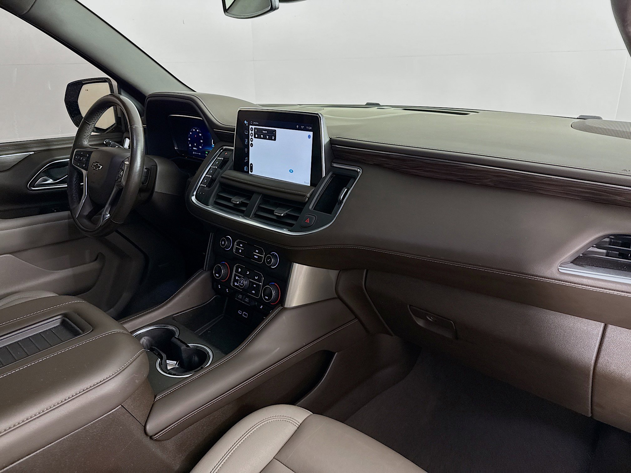 Used 2022 Chevrolet Suburban Z71 w/ Z71 Off-Road Package image 38