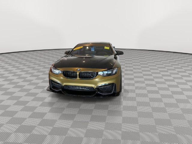 Used 2018 BMW M4 Coupe RWD image 4