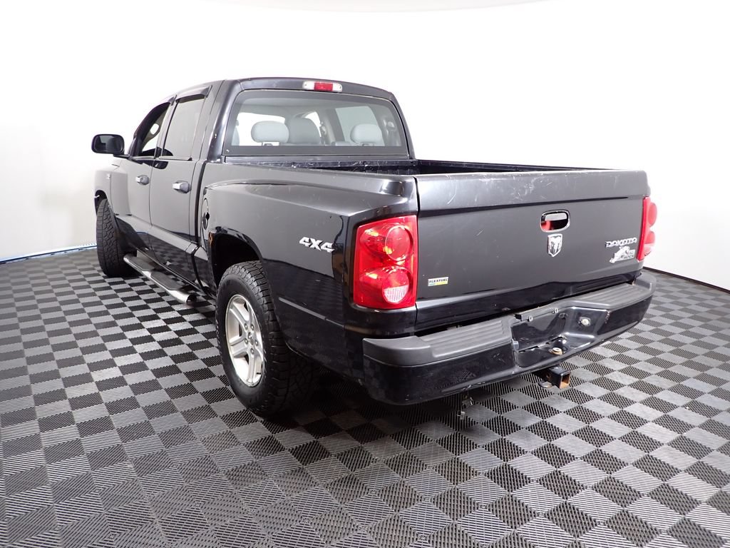 Used 2011 Dodge Dakota Big Horn w/ Skid Plate Group AWD/4WD image 11