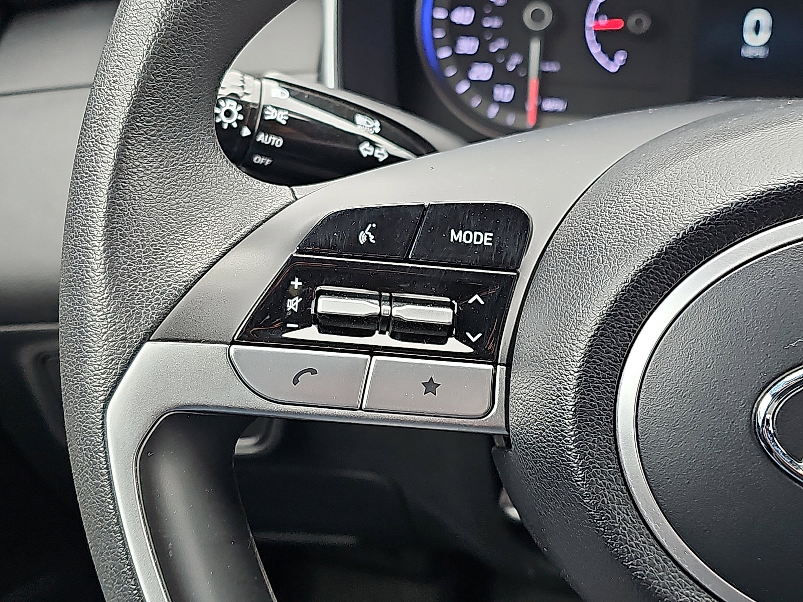 Used 2022 Hyundai Santa Cruz SEL image 20