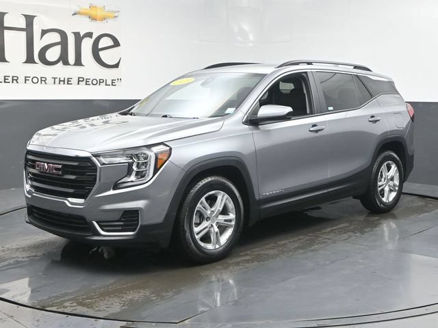 Used 2023 GMC Terrain SLE w/ Driver Convenience Package FWD image 35