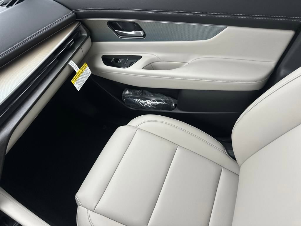 New 2025 Nissan Murano SL image 28