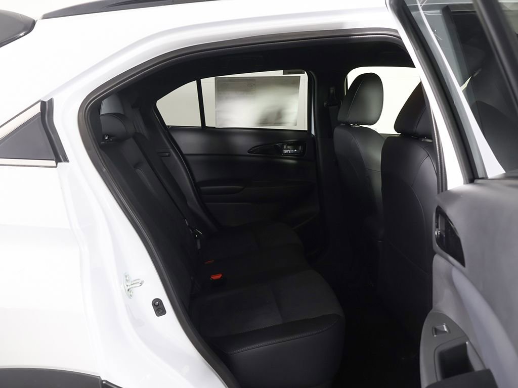 New 2026 Mitsubishi Eclipse Cross Black Edition AWD/4WD image 29