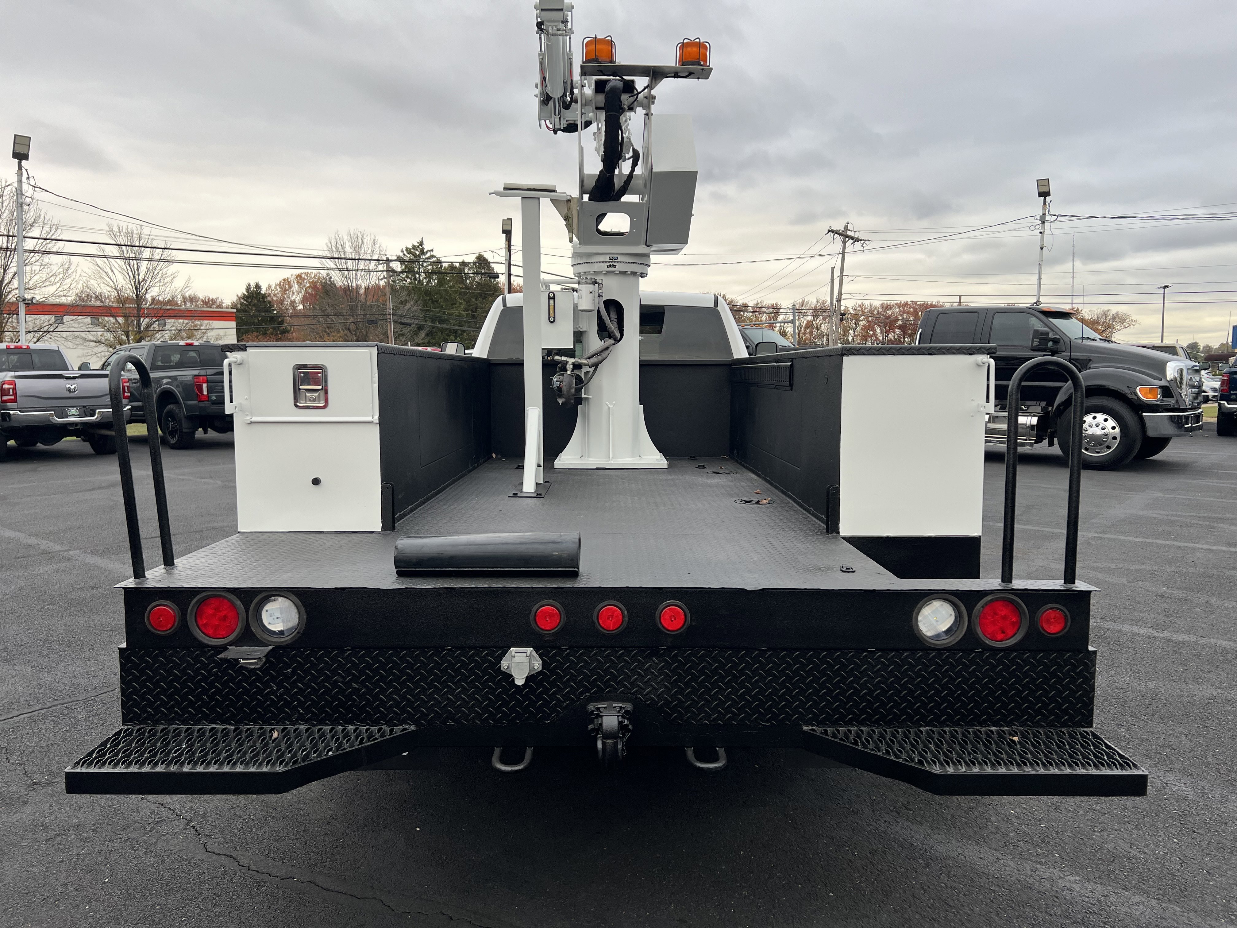 Used 2019 RAM 5500 Tradesman w/ Chrome Appearance Group image 6