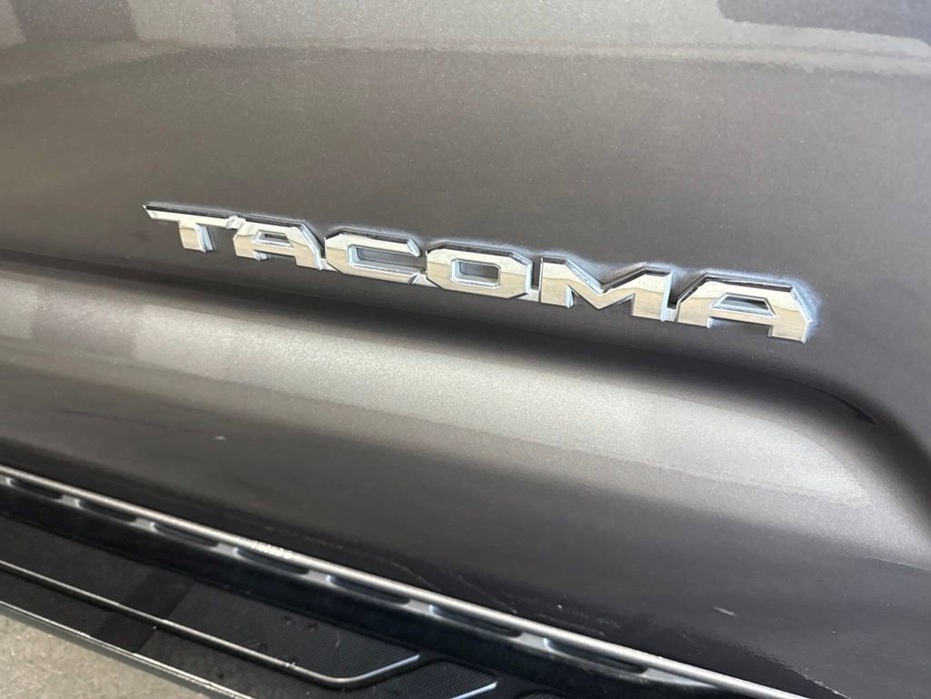 Used 2023 Toyota Tacoma TRD Sport RWD image 9