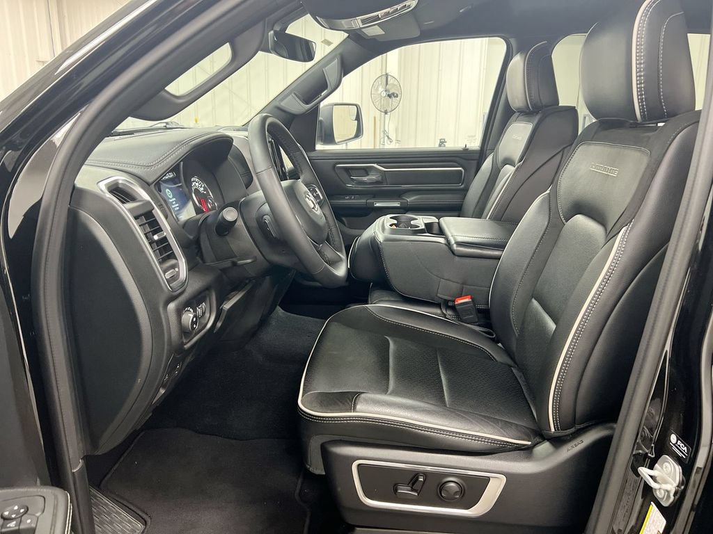 Used 2025 RAM 1500 Laramie AWD/4WD image 20