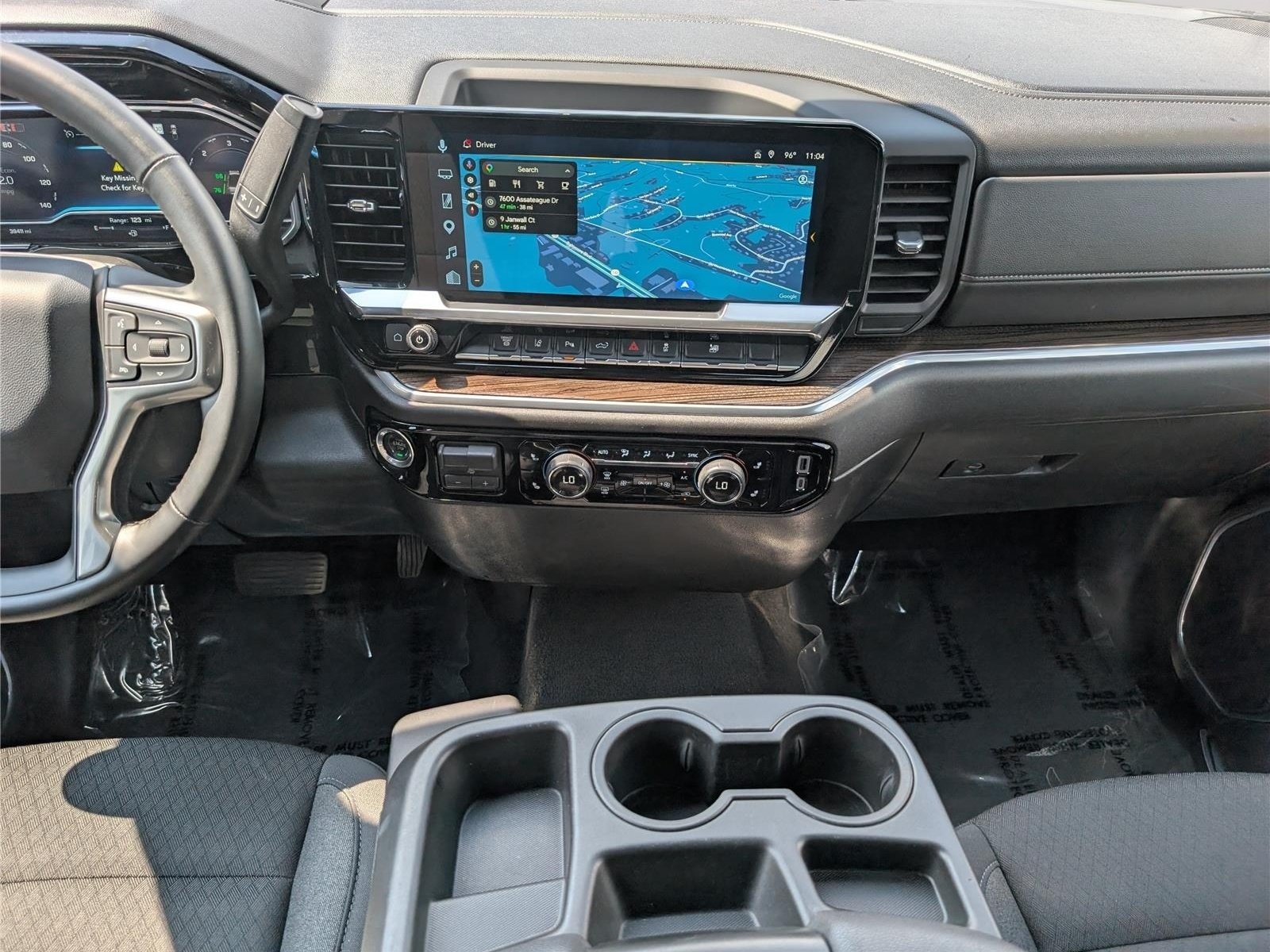 Used 2025 Chevrolet Silverado 3500 LT w/ Safety Package AWD/4WD image 17