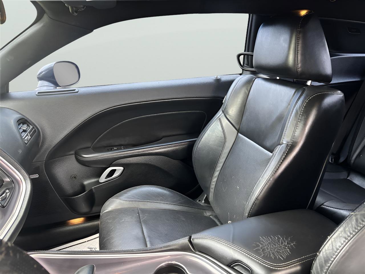 Used 2016 Dodge Challenger R/T Plus image 14