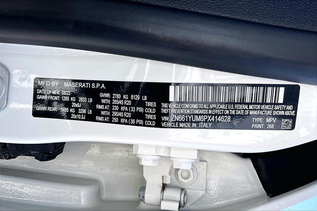 Used 2023 Maserati Levante Modena AWD/4WD image 33