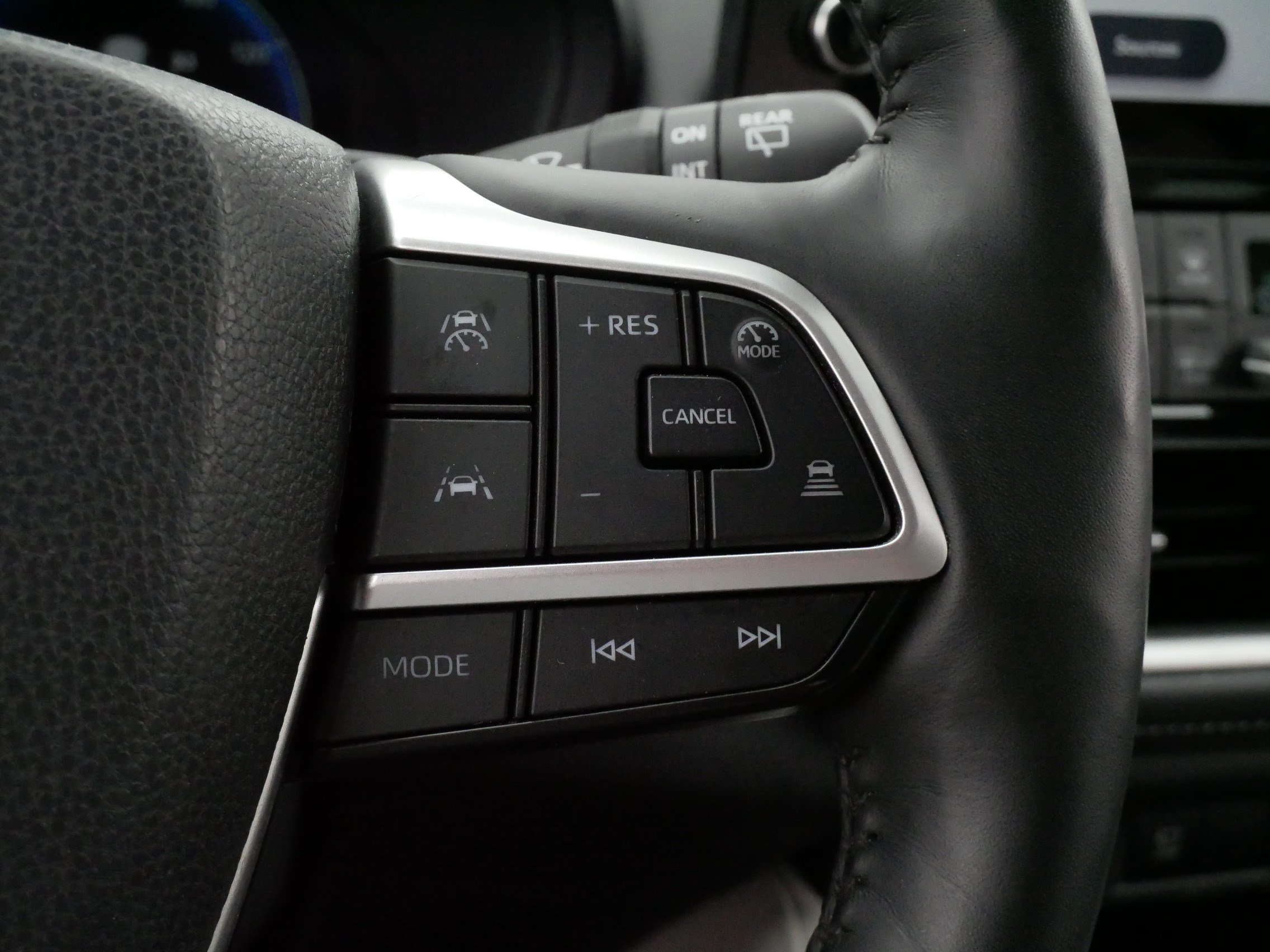 Certified 2025 Toyota Grand Highlander AWD image 26