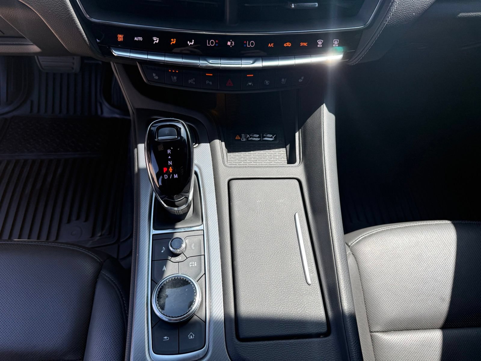 Used 2025 Cadillac CT5 Premium Luxury RWD image 19