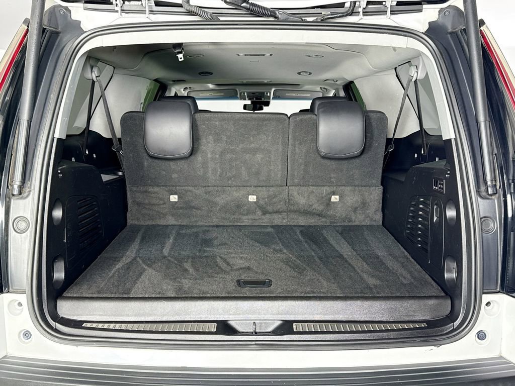 Used 2019 Cadillac Escalade ESV Luxury image 26