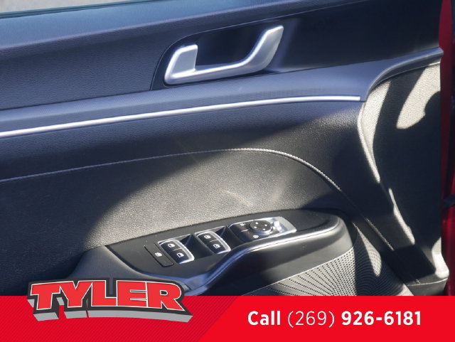 Used 2021 Kia K5 GT-Line AWD/4WD image 20