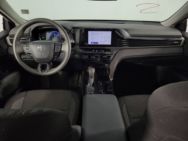 Used 2025 Toyota Camry LE FWD image 25