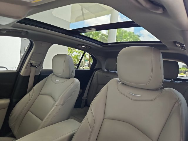 Certified 2022 Cadillac XT4 Premium Luxury w/ Enhanced Visibility Package FWD image 23