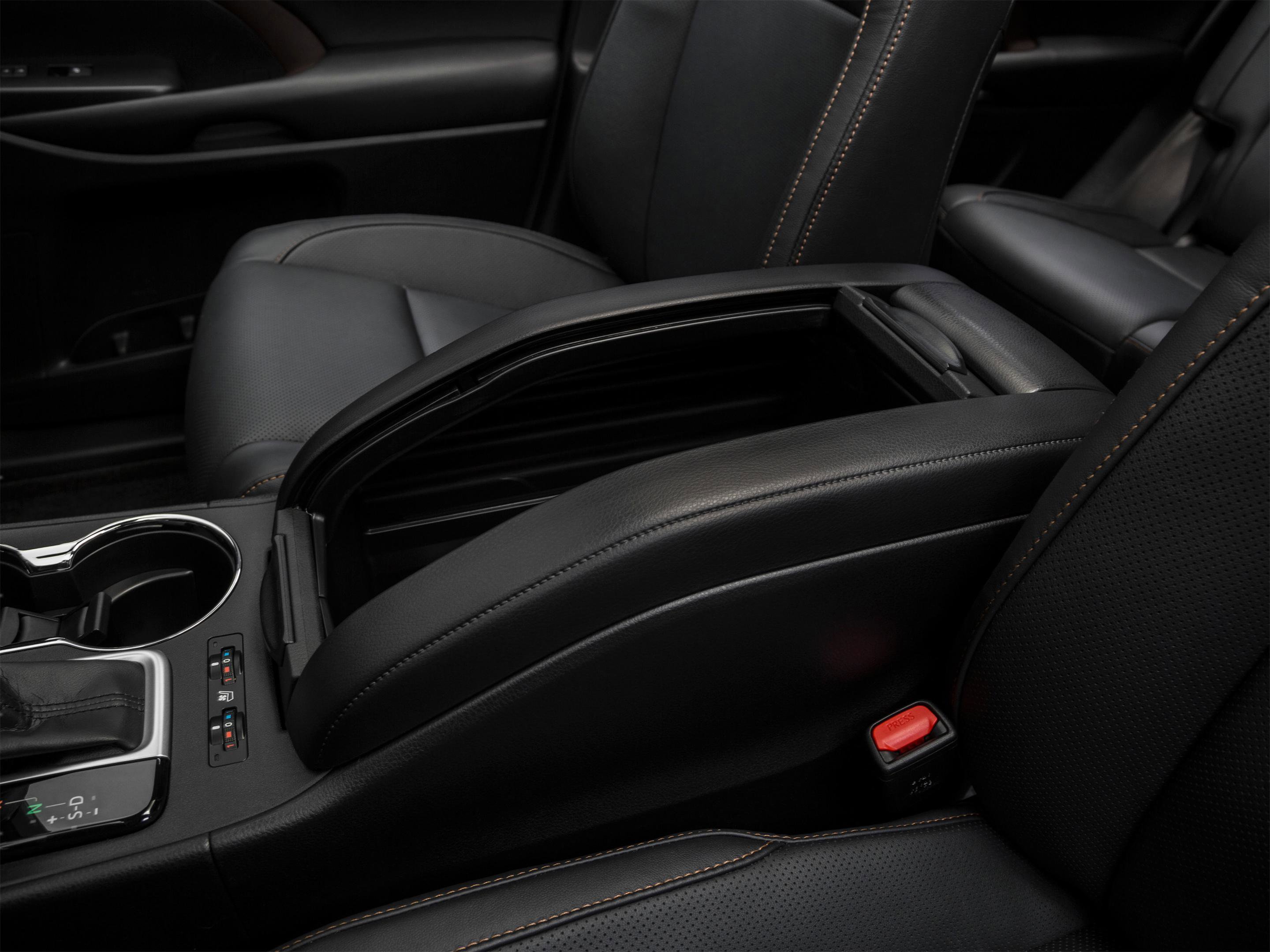 Used 2019 Toyota Highlander Limited Platinum FWD image 21