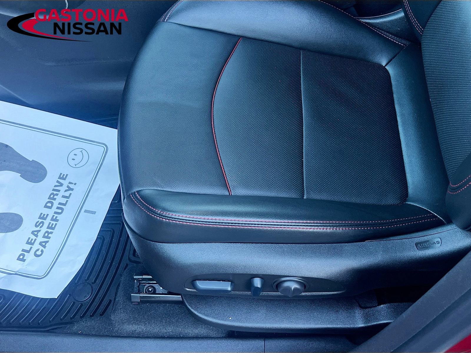 Used 2023 Chevrolet Equinox RS w/ RS Leather Package image 25