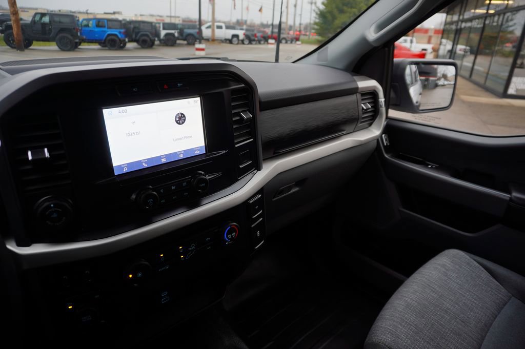 Used 2022 Ford F150 XLT w/ Trailer Tow Package image 19