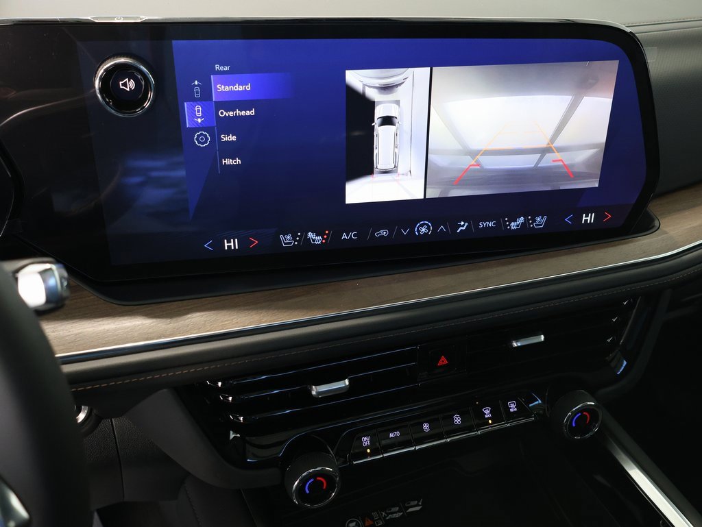 New 2025 Chevrolet Suburban High Country image 23