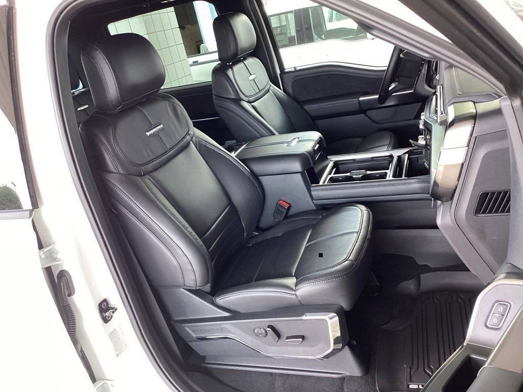 New 2026 Ford F250 Platinum image 33