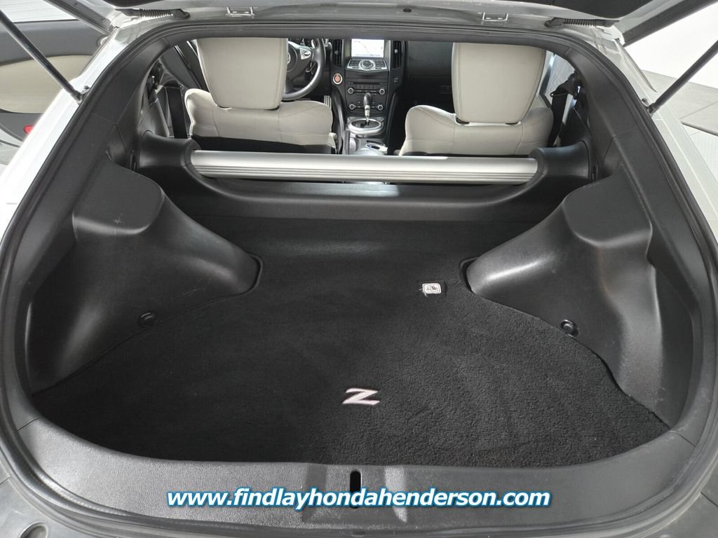 Used 2013 Nissan 370Z Touring w/ Sport Pkg RWD image 21