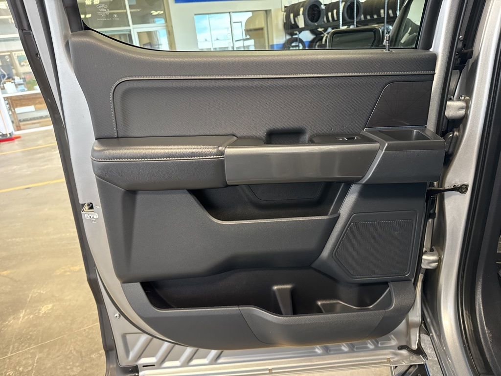 Used 2022 Ford F150 XLT w/ Equipment Group 302A High image 26