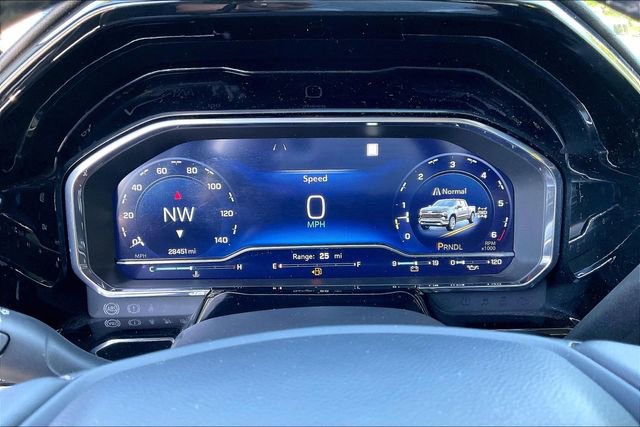 Used 2023 Chevrolet Silverado 1500 LT image 10